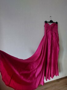 Cyklámenovo-ružové spoločenské šaty - 6