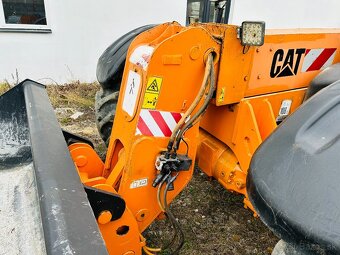 Teleskopický manipulátor CATERPILLAR TH330B✅ - 6