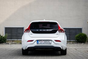 Volvo V40 D4 Momentum Geartronic - 6