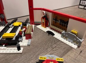 Lego 75889 speed champions Ferrari ultimate garage - 6