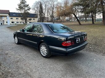 Mercedes E W210 E 220cdi Elegance - 6