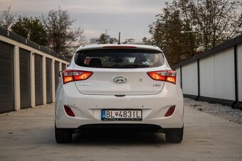 Hyundai i30 1.6i MPI DOHC CVVT Family - 6