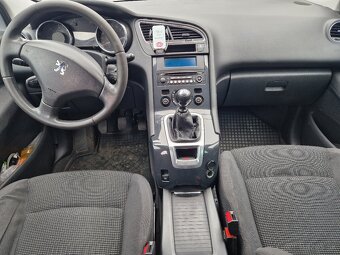 Peugeot 5008 2hdi 110kw r.v2013 sk auto 7miestny - 6