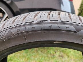 Predám celoročné pneu 235/40R19 - 6