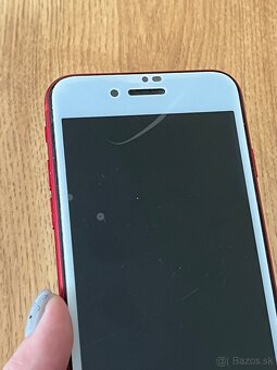 iPhone SE 2020 64 GB RED - 6