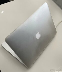 MacBook Air 13” (2015) - 6