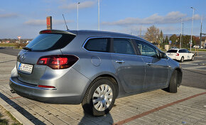 Opel Astra ST 1.4 Turbo 140k Cosmo - 6