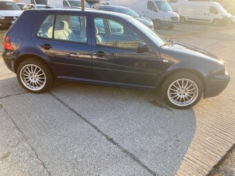 VW Golf 4 ,1.6 - 6