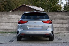 Kia Ceed SW 1.6 CRDi 136k First Edition - 6