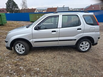 Suzuki Ignis 1,3 GLXi benzín r.v.04.2007 2WD 130000 km - 6