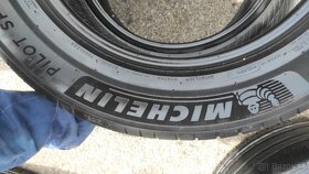 Michelin 235/60R18 letné - 6