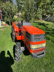 Kubota GT3 - 6