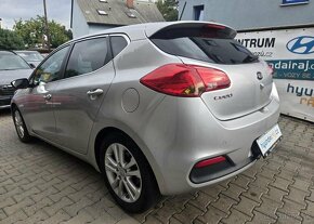 Kia Cee´d 1.6-NAVI-POLOKŮŽE-LED-KAMERA - 6