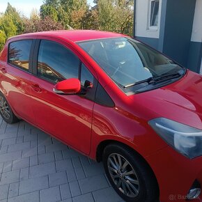 Predám Toyotu Yaris 1.3 automat - 6