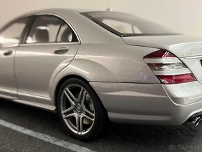 1:18 Mercedes-Benz S63 AMG (W221) - AUTOart Millenium - 6