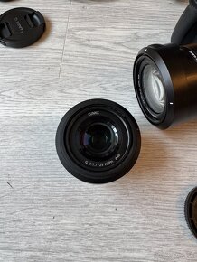 Panasonic LUMIX GH5 s príslušenstvom - 6