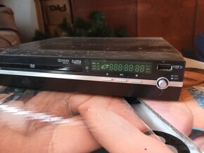 SDV 8701T DIVX+DVD+DVB-T COMBO SENCOR - 6