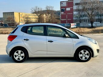 Kia Venga 1.4 CRDI 75 000 km Klimatizácia - 6