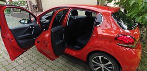 predám Peugeot 208 1,6  HDI - 6