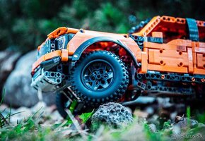 TECHNIC STAVEBNICA FORD RAPTOR F-150 - 6