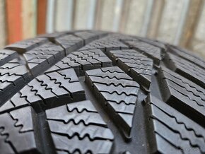 Špičkové zimné pneu Continental - 205/60 r16 - 6