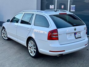 Škoda Octavia Combi RS 2.0TFSI 200ps Navi Swiss - 6