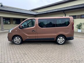 Renault Trafic Bus - 6