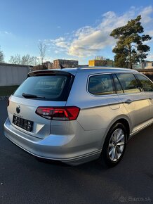 Volkswagen Passat Variant 2.0 TDI 2021 - 6