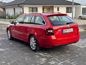 Škoda Octavia Combi 2.0 TSI 140kW Style 4x4 DSG 28154km - 6