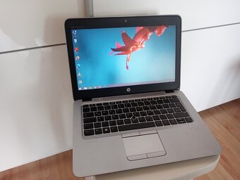 predám HP Elitebook 725 G4 , 8gb ram , 500gb hdd , WIN 8.1 - 6