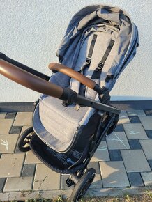 Britax Strider M, v cene vanička, fusak, pláštenka a clona - 6