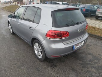 Volkswagen Golf 2.0 TDI 140k Comfortline - 6