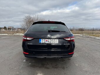 Škoda Superb Combi L&K 2.0TDI 4x4 140kw - 6