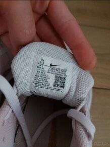 Bežecké topánky NIKE ZOOM WINFLO 8 veľ. 41 beh - 6