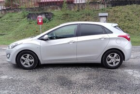 hyundai i30, r.2012, 1.6. benzin, automat 6st - 6