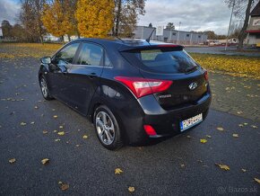 Hyundai i30 1.6 CRDi 81kw Comfort - 6