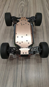 RC auto Evolution 4x4 - 6