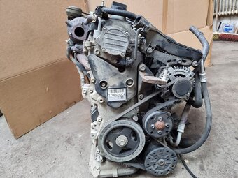 motor TOYOTA 1,4 diesel 66 KW - 6