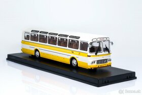Kovový model autobusu Karosa ŠD 11 v měřítku 1:43 - 6