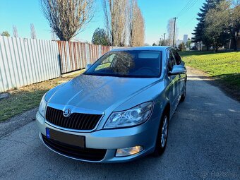 Škoda Octavia 1.6tdi Dsg - 6