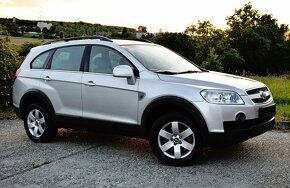 CHEVR0LET Captiva benzín 2.4 16v . 7-miestna - 6