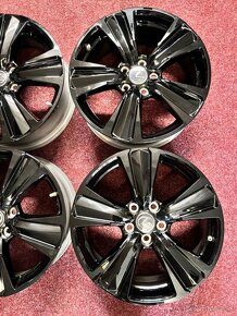 5x114,3 R18 LEXUS UX originál alu disky - ET 45 - 6