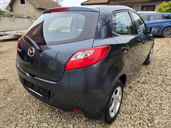 Mazda 2 1.3i Pro - 6