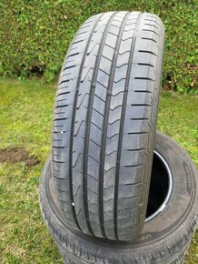 Hankook 215/65R17 - 6