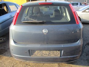 Fiat Punto Grande 3 rozpredam na nahradne diely - 6