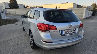 Opel Astra Sports Tourer 1.7 cdti 81kw - 6