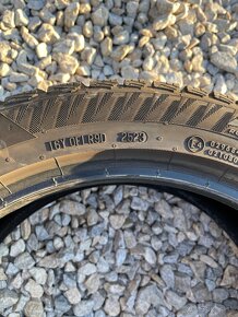 Zimné pneumatiky 225/45 R17 Matador - 6