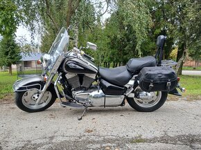 Suzuki VL 1500 Intruder - 6