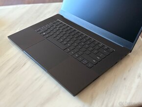 PREDÁM: Najnovší Razer BLADE 15 v záruke, ako NOVÝ - 6