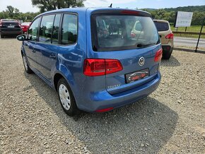 Volkswagen Touran 1.6 TDI 77KW  7 Miestne - 6